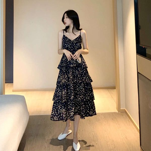 summer sense 2020 dign new women's drs small flower french minority high waist layered cake mid long skirt, Black;gray
summer sense 2020 dign new women's drs small flower french minority high waist layered cake mid long skirt, Black;gray