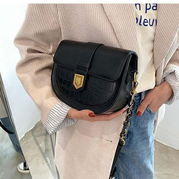 cross body retro casual pu leather women shoulder messenger bags fashion solid color ladies daily crossbody handbags
cross body retro casual pu leather women shoulder messenger bags fashion solid color ladies daily crossbody handbags