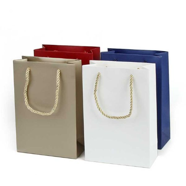 1pc handbag paper handles bags party wedding festival gifts packing bags candy clothes paper storage bag
1pc handbag paper handles bags party wedding festival gifts packing bags candy clothes paper storage bag