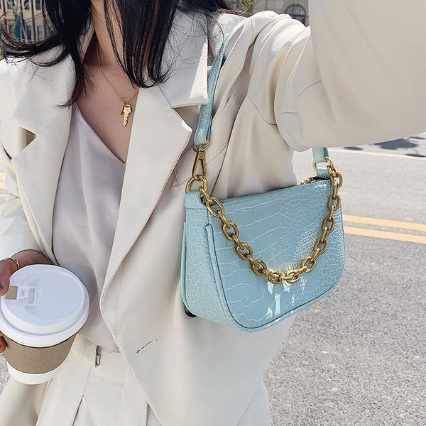 crocodile pattern chain tote bag 2020 summer new pu leather women's designer handbag travel shoulder bag armpit
crocodile pattern chain tote bag 2020 summer new pu leather women's designer handbag travel shoulder bag armpit