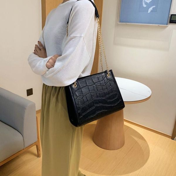 winter large shoulder bag women travel bags leather pu quailty bag female luxury handbags women bags designer sac a main femme
winter large shoulder bag women travel bags leather pu quailty bag female luxury handbags women bags designer sac a main femme