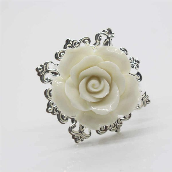 napkin entertain ring white resin party rose wedding napkins cloth decorative deduction table banquet dinner decoration
napkin entertain ring white resin party rose wedding napkins cloth decorative deduction table banquet dinner decoration