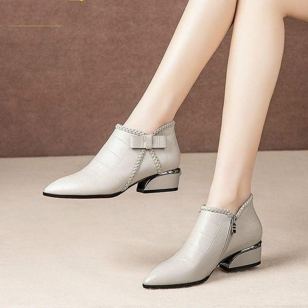 plus size 42 ankle boots women platform lace up buckle shoes thick heel short boot ladies casual footwear botas mujer high boot, Black
plus size 42 ankle boots women platform lace up buckle shoes thick heel short boot ladies casual footwear botas mujer high boot, Black