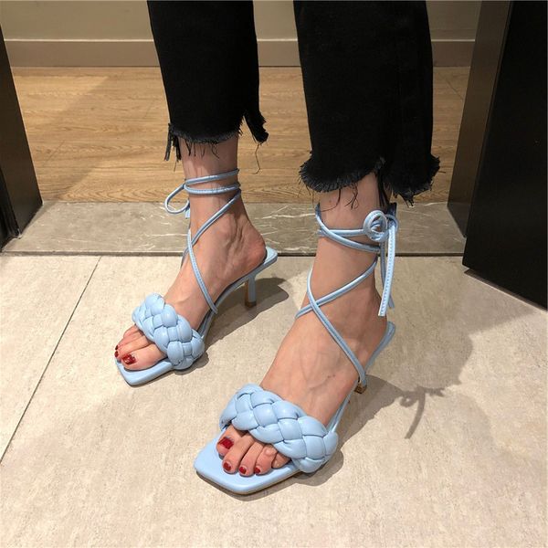 two wear net red goddess models 2020 new korean fashion twist woven open-toe fine heel sandals fairy vacation, Black
two wear net red goddess models 2020 new korean fashion twist woven open-toe fine heel sandals fairy vacation, Black
