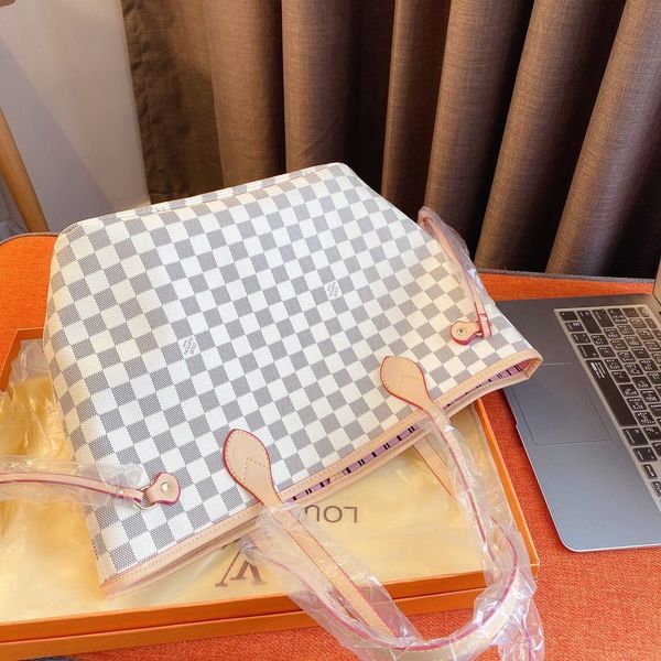 превосходное качество orignal натуральной кожи моды женщин сумка tote сумки конструктора дальнозоркостью хозяйственная сумка кошелек роскошь, White
превосходное качество orignal натуральной кожи моды женщин сумка tote сумки конструктора дальнозоркостью хозяйственная сумка кошелек роскошь, White