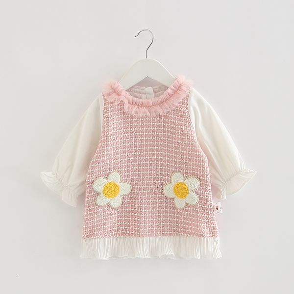 2021 new autumn girls long sleeve flowers appliques lace a-line plaid es baby kids clothes 0-4y 530k, Red;yellow
2021 new autumn girls long sleeve flowers appliques lace a-line plaid es baby kids clothes 0-4y 530k, Red;yellow