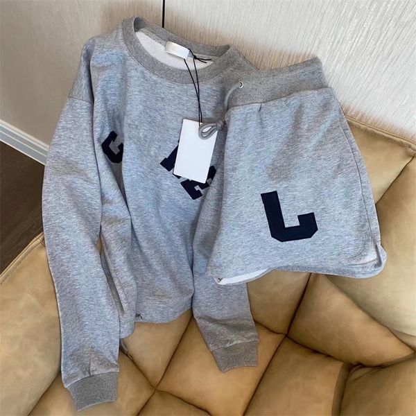 ce home embroidery pasted cloth leisure suit female spring and summer round neck loose sweater and trousers sports short two-piece, White
ce home embroidery pasted cloth leisure suit female spring and summer round neck loose sweater and trousers sports short two-piece, White