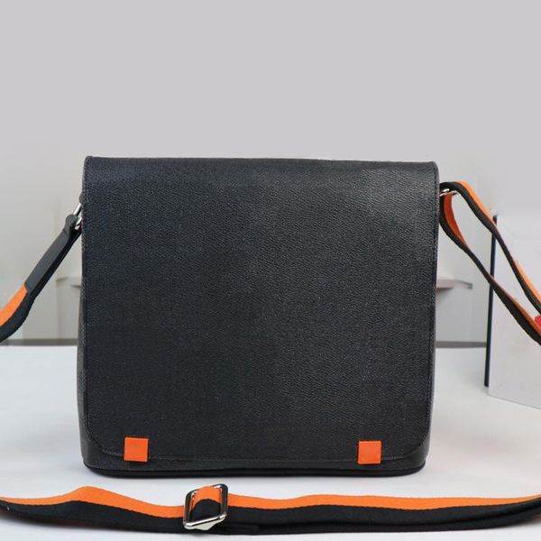 small classic women luxurys shoulder bags fashion cute style real leather crossbody bag designers handbags mens messenger bag size 25x22x8cm
small classic women luxurys shoulder bags fashion cute style real leather crossbody bag designers handbags mens messenger bag size 25x22x8cm