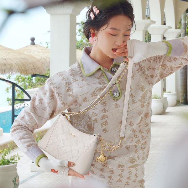 

totes juststar2021 ou shina's fashion shoulder bag in spring and summer, ladies' messenger bag, korean version of lingge stray