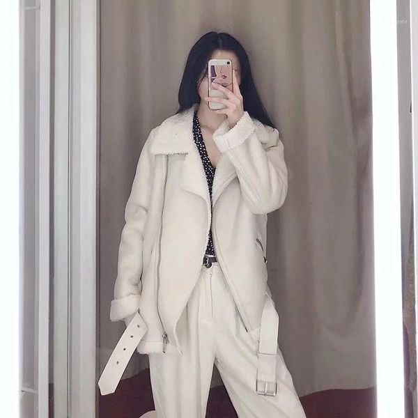 ailegogo new autumn winter women faux lamb leather jacket streetwear thickness sheepskin female loose coat with belt outwear1, Black
ailegogo new autumn winter women faux lamb leather jacket streetwear thickness sheepskin female loose coat with belt outwear1, Black