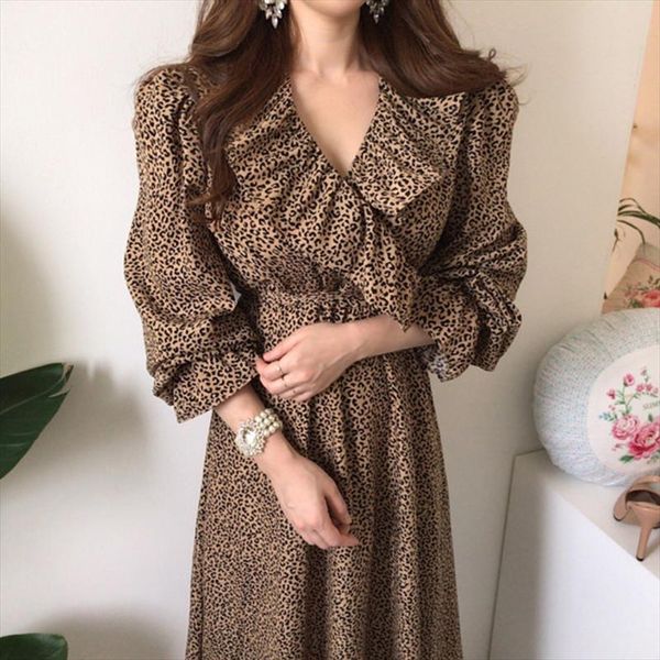 ruffles leopard women dress long sleeve v neck kroean fashion female spring autumn chiffon dresses chic slim vestidos, Black;gray
ruffles leopard women dress long sleeve v neck kroean fashion female spring autumn chiffon dresses chic slim vestidos, Black;gray