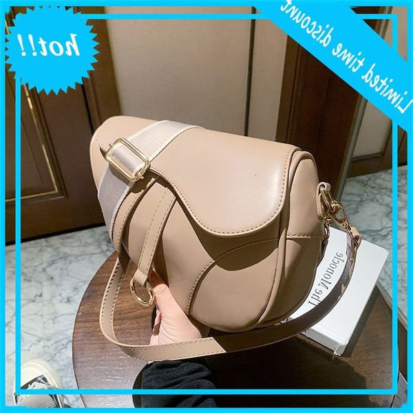 women's 2020 new fashion single saddle wide shoulder strap crossbody bag same handbag
women's 2020 new fashion single saddle wide shoulder strap crossbody bag same handbag