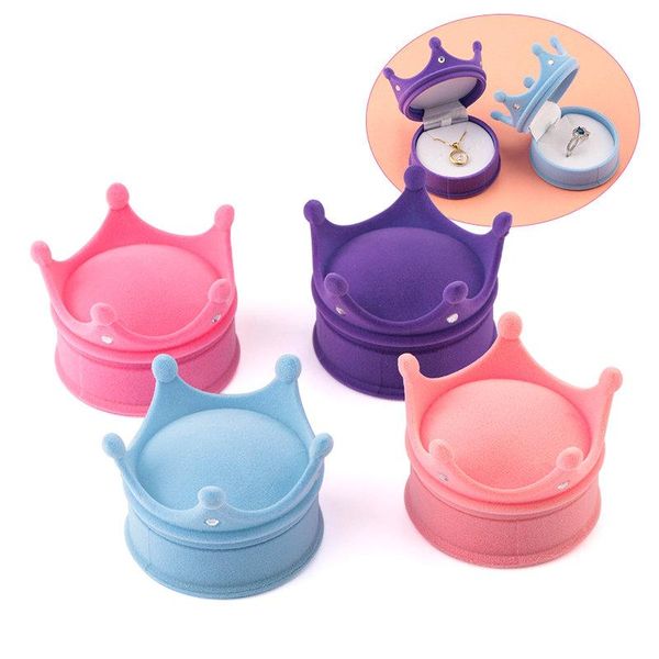 jewelry pouches, bags 1 piece lovely crown shape velvet box wedding engagement ring display gift holder for earrings necklace bracelet, Pink;blue
jewelry pouches, bags 1 piece lovely crown shape velvet box wedding engagement ring display gift holder for earrings necklace bracelet, Pink;blue