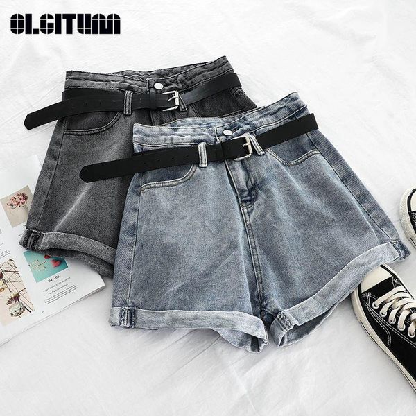 women's shorts 2021 denim short pants women summer high waist slim outwear curling wide legs a-line ladis with belt, White;black
women's shorts 2021 denim short pants women summer high waist slim outwear curling wide legs a-line ladis with belt, White;black