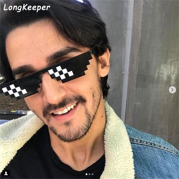 2020 funny glasses 6 bit pixelated sunglasses men women brand pixel sun glasses party eyeglasses mosaic vintage eyewear uv400, White;black
2020 funny glasses 6 bit pixelated sunglasses men women brand pixel sun glasses party eyeglasses mosaic vintage eyewear uv400, White;black