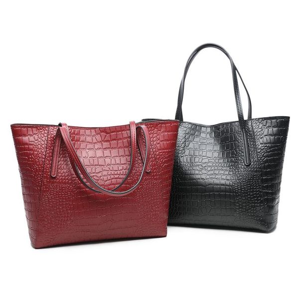 women's handbags crocodile pattern cowhide handbag fashion shoulder messenger bags large capacity female genuine leather handbag
women's handbags crocodile pattern cowhide handbag fashion shoulder messenger bags large capacity female genuine leather handbag