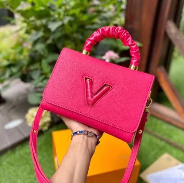 2021 3a classic ladies shoulder bag handbag fashion style leather cowhide messenger handbags ladiess three colors with box
2021 3a classic ladies shoulder bag handbag fashion style leather cowhide messenger handbags ladiess three colors with box