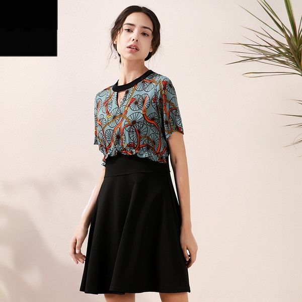 2020 dress dress summer new women's round neck hollow chain printing fake two high waisted slim dresses 0clxs, Black;gray
2020 dress dress summer new women's round neck hollow chain printing fake two high waisted slim dresses 0clxs, Black;gray
