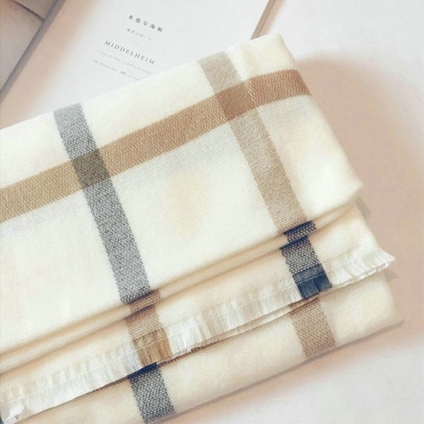 new comfortable wild thick soft plaid big lady sweet scarf warm couple temperament long fresh simple scarf cute knit shawl 201006, Blue;gray
new comfortable wild thick soft plaid big lady sweet scarf warm couple temperament long fresh simple scarf cute knit shawl 201006, Blue;gray