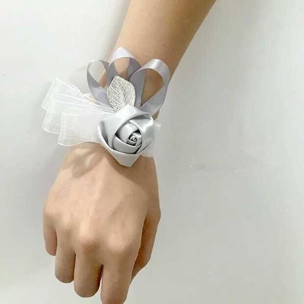 8pces/lot romantic wedding wrist corsage bride bridesmaid hand flowers man suit boutonniere with pin
8pces/lot romantic wedding wrist corsage bride bridesmaid hand flowers man suit boutonniere with pin