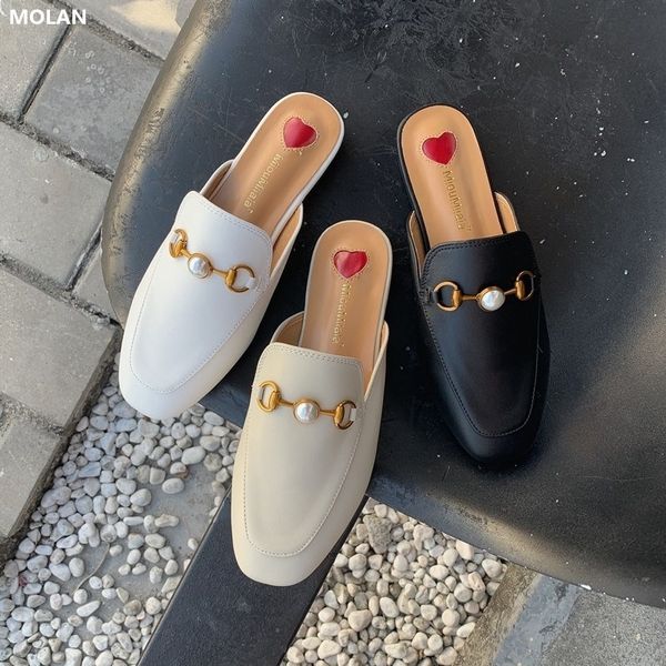 molan brand designers new luxury pearl metal chain embroider red heart lady leather slides slip on loafers mules flip flops t200411, Black
molan brand designers new luxury pearl metal chain embroider red heart lady leather slides slip on loafers mules flip flops t200411, Black