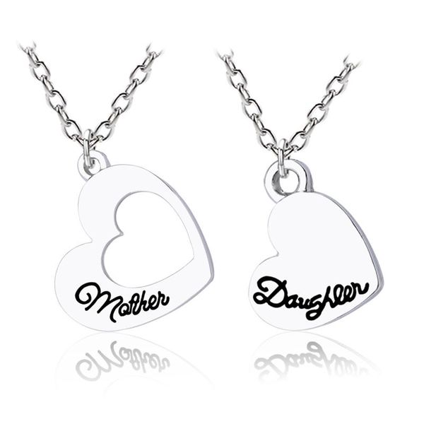 2pcs/set Mother Daughter Necklace Women corlour Hollow Splicing Love Heart Pendant Necklaces Fashion Family Jewelry Gift Colares, Silver
2pcs/set Mother Daughter Necklace Women corlour Hollow Splicing Love Heart Pendant Necklaces Fashion Family Jewelry Gift Colares, Silver