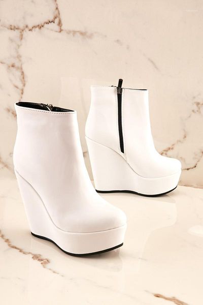 boots leather women wedge heel white winter shoes on heels ankle 2021 fashion1, Black
boots leather women wedge heel white winter shoes on heels ankle 2021 fashion1, Black
