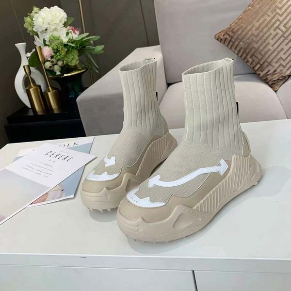 women leather shoes lace up buckle ankle boots factory direct female rough heel round head size:35-41 65, Black
women leather shoes lace up buckle ankle boots factory direct female rough heel round head size:35-41 65, Black