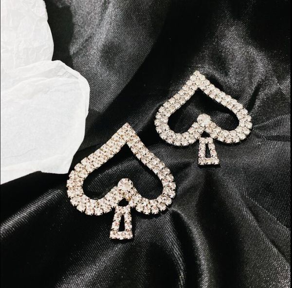 2020 the new korean style smiple large sweet and full of hollow-out heart-shaped earrings 514, Golden;silver
2020 the new korean style smiple large sweet and full of hollow-out heart-shaped earrings 514, Golden;silver