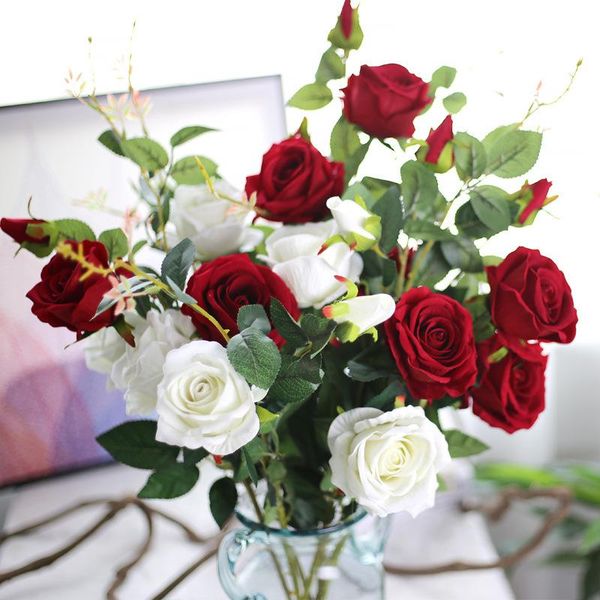 artificial flower 3 heads flannel rose simulation flower for diy home decoration wedding party supplies fake crafts
artificial flower 3 heads flannel rose simulation flower for diy home decoration wedding party supplies fake crafts