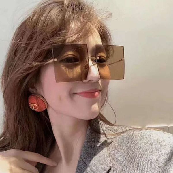 new personality square sunglasses 2020 female net red sunglasses korean version tiktok thin trembling sound, White;black
new personality square sunglasses 2020 female net red sunglasses korean version tiktok thin trembling sound, White;black