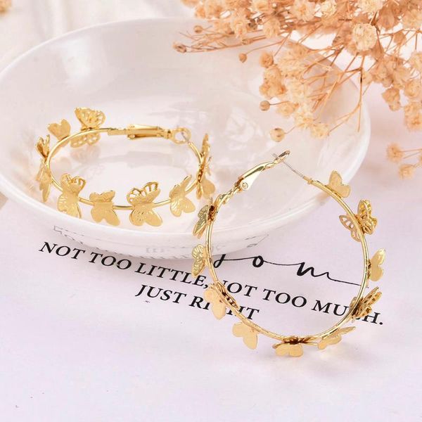 hoop & huggie a pair/set butterfly plated earrings for women jewelry gift fashion exaggeration temperament accessories, Golden;silver
hoop & huggie a pair/set butterfly plated earrings for women jewelry gift fashion exaggeration temperament accessories, Golden;silver