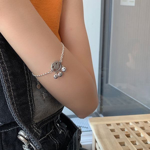 925 sterling silver smile face bell bracelet female lovely simple student light luxury forest temperament korean personalized hand
925 sterling silver smile face bell bracelet female lovely simple student light luxury forest temperament korean personalized hand