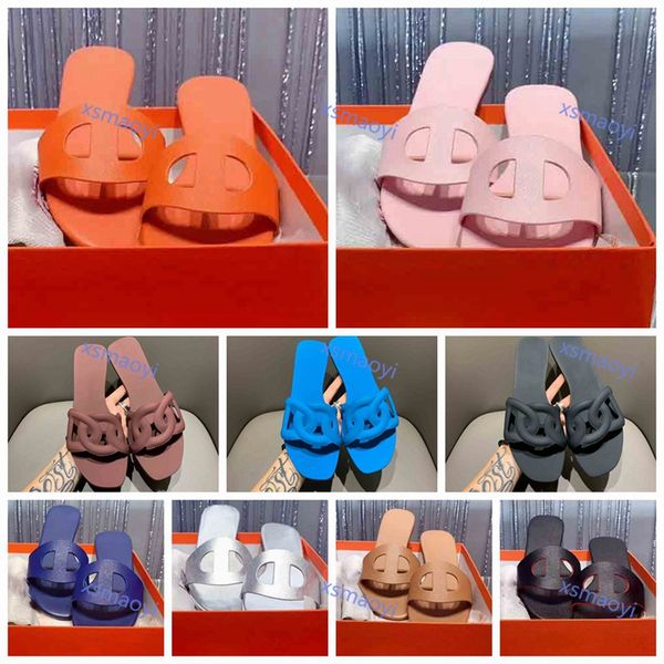 2021 women marque slipper pvc women flat sandals chain flat bottom h beach jelly one word sandals female beach shoes 35-41, Black;red
2021 women marque slipper pvc women flat sandals chain flat bottom h beach jelly one word sandals female beach shoes 35-41, Black;red