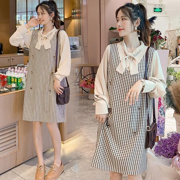 8108# 2020 autumn korean fashion maternity dress elegant sweet plaid vest + blouses sets clothes for pregnant women pregnancy1, White
8108# 2020 autumn korean fashion maternity dress elegant sweet plaid vest + blouses sets clothes for pregnant women pregnancy1, White