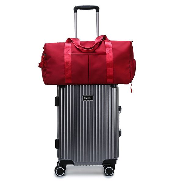 large capacity travel gym tote travel bag red casual shoulder bags weekend portable nylon tote waterproof handbags lj201111
large capacity travel gym tote travel bag red casual shoulder bags weekend portable nylon tote waterproof handbags lj201111