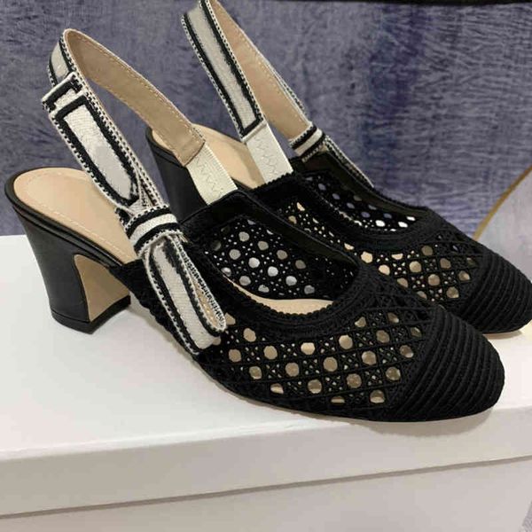 four designer seasons embroidered high heels leather women's pointed sandals ribbon wedding shoes quality work banquet, Black
four designer seasons embroidered high heels leather women's pointed sandals ribbon wedding shoes quality work banquet, Black