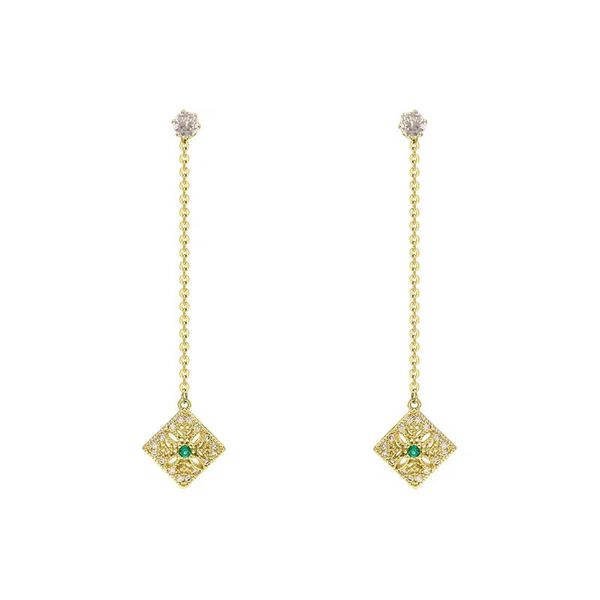 s925 silver needle micro-inlaid art emerald green gemstone soda earrings elegant texture fashion earrings
s925 silver needle micro-inlaid art emerald green gemstone soda earrings elegant texture fashion earrings