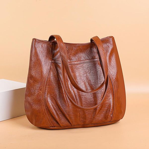 shoulder bags retro soft leather handbag large volume simple bag for women autumn/winter 2021 fashion versatile tote
shoulder bags retro soft leather handbag large volume simple bag for women autumn/winter 2021 fashion versatile tote