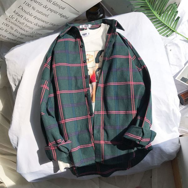 plaid shirt men's long sleeve korean fashion cool student college style loose small fresh coat, White;black
plaid shirt men's long sleeve korean fashion cool student college style loose small fresh coat, White;black