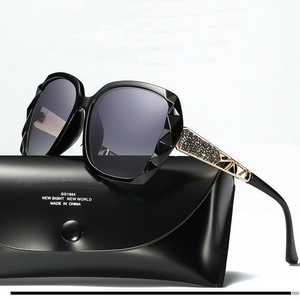 sunglasses polarized ladies and women colorful aluminum magnesium crystal glasses1, White;black
sunglasses polarized ladies and women colorful aluminum magnesium crystal glasses1, White;black
