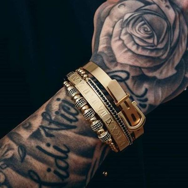 4 pcs/set punk style micro-inlaid zircon bracelet copper accessory bracelet stainless steel bracelets braided buckle, Golden;silver
4 pcs/set punk style micro-inlaid zircon bracelet copper accessory bracelet stainless steel bracelets braided buckle, Golden;silver