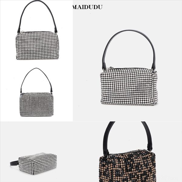 zibdg woman ins fur handbag fashion luxury designer clutch on pouch rhinestones diamonds evening party spark full bags new ladies
zibdg woman ins fur handbag fashion luxury designer clutch on pouch rhinestones diamonds evening party spark full bags new ladies