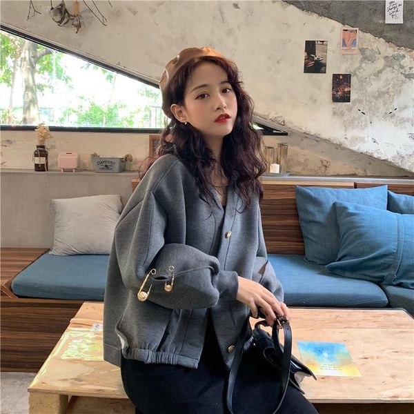 autumn and winter korean style coat solid color long-sleeved loose short fashion single-breasted v-neck double pocket coat1, Black;brown
autumn and winter korean style coat solid color long-sleeved loose short fashion single-breasted v-neck double pocket coat1, Black;brown
