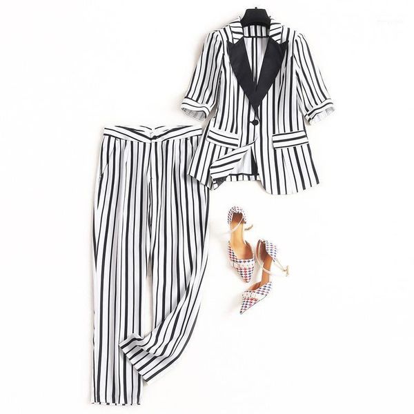 women plus size two piece set new 2020 spring summer black white striped blazer suit one button blazers pant suit yellow1
women plus size two piece set new 2020 spring summer black white striped blazer suit one button blazers pant suit yellow1