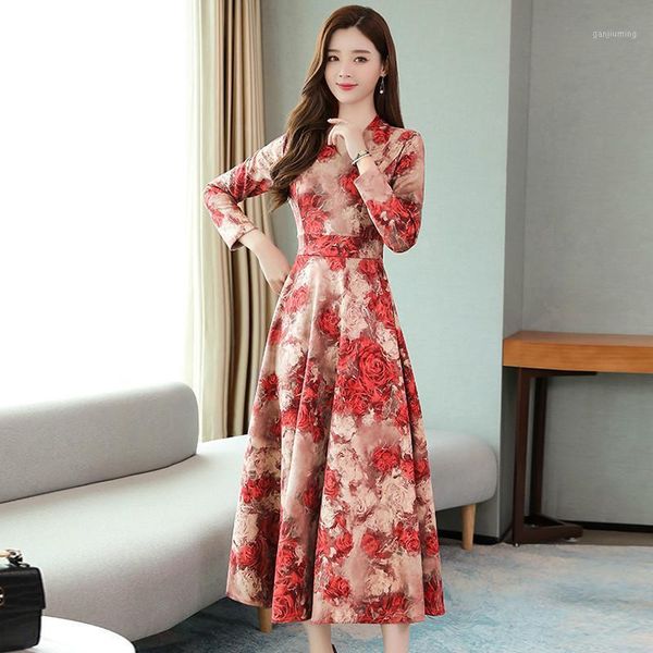 woman dress vintage floral dress female midi elegant dresses for women long sleeve v-neck spring autumn 2021 vestidos pph31391, Black;gray
woman dress vintage floral dress female midi elegant dresses for women long sleeve v-neck spring autumn 2021 vestidos pph31391, Black;gray