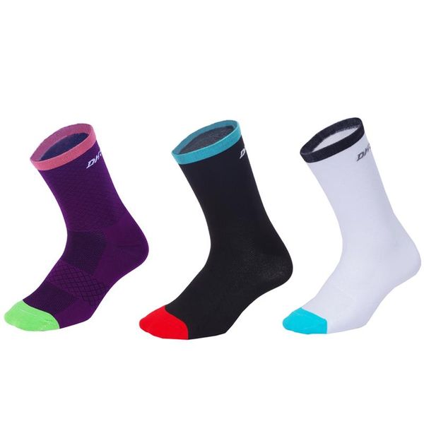 comfortable cycling socks men women outdoor nylon bicycle sock running athletic riding bike compression sport socks, Black
comfortable cycling socks men women outdoor nylon bicycle sock running athletic riding bike compression sport socks, Black