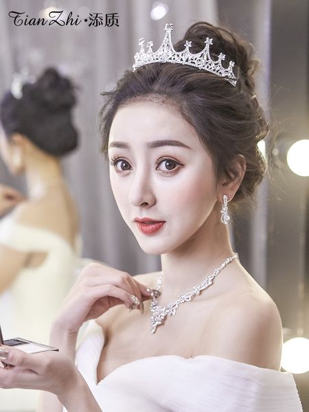 headdress bridal net red 18-year-old ceremony super xiansen dress crown female wedding accessories, Silver
headdress bridal net red 18-year-old ceremony super xiansen dress crown female wedding accessories, Silver