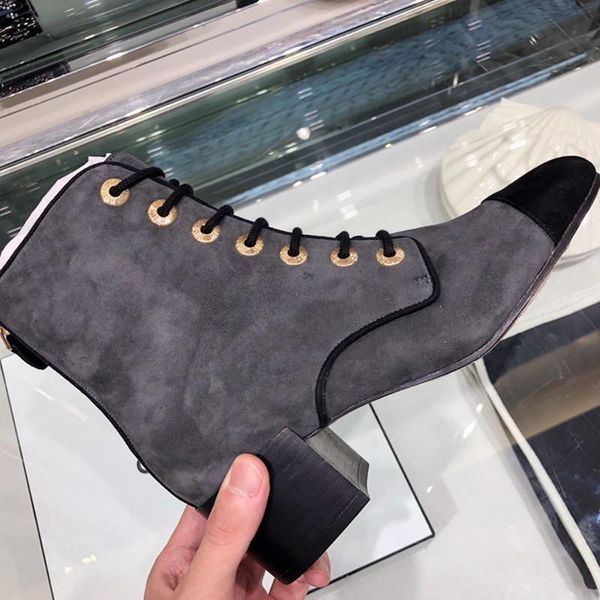 flock women designer shoes lace up round toe short boots stretch cloth 2020 fall winter, Black
flock women designer shoes lace up round toe short boots stretch cloth 2020 fall winter, Black