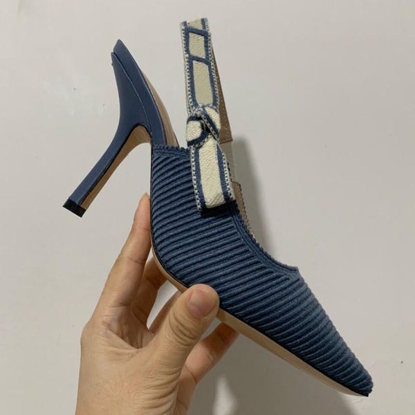 fashion high-heeled sandals electric embroidered shoes spring and summer sandals bowknot nude women's shoes pointed toe wedding shoes w, Black
fashion high-heeled sandals electric embroidered shoes spring and summer sandals bowknot nude women's shoes pointed toe wedding shoes w, Black